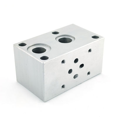 Customized Request Hydraulic Block Valve Manifold Block with Burr Cleaned Surface Finish