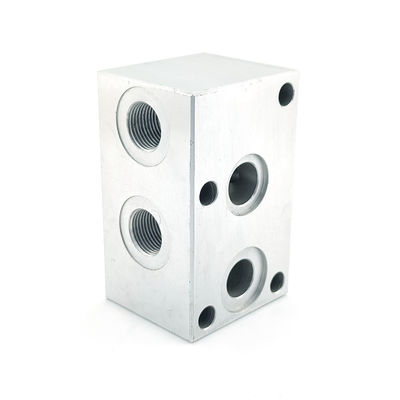 Customized Request Hydraulic Block Valve Manifold Block with Burr Cleaned Surface Finish