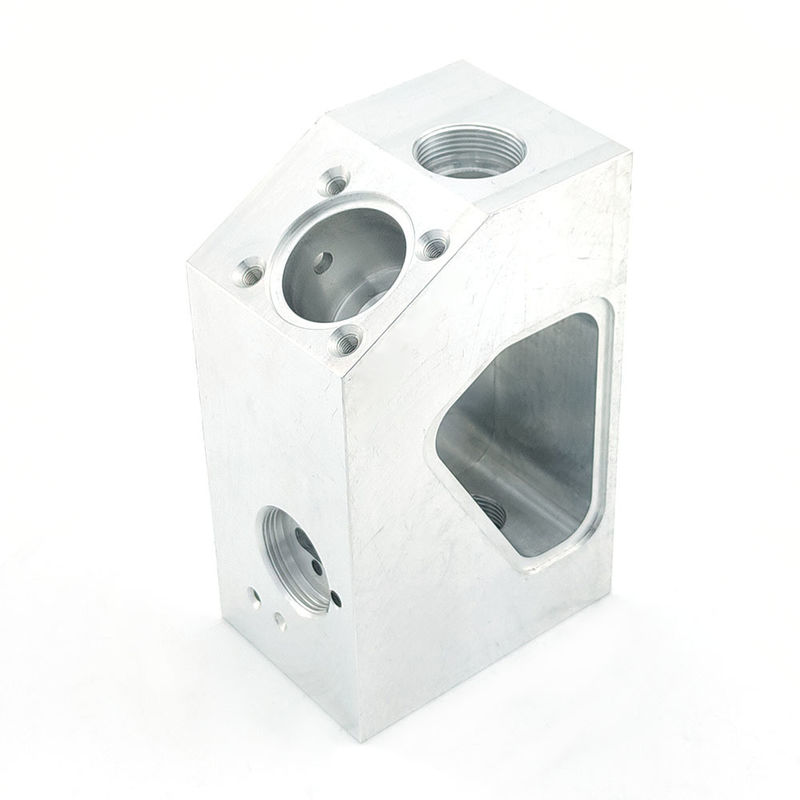 Customized Request Hydraulic Block Valve Manifold Block with Burr Cleaned Surface Finish